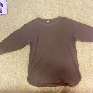 Waffle knit 3/4 length shirt from Uniqlo :)